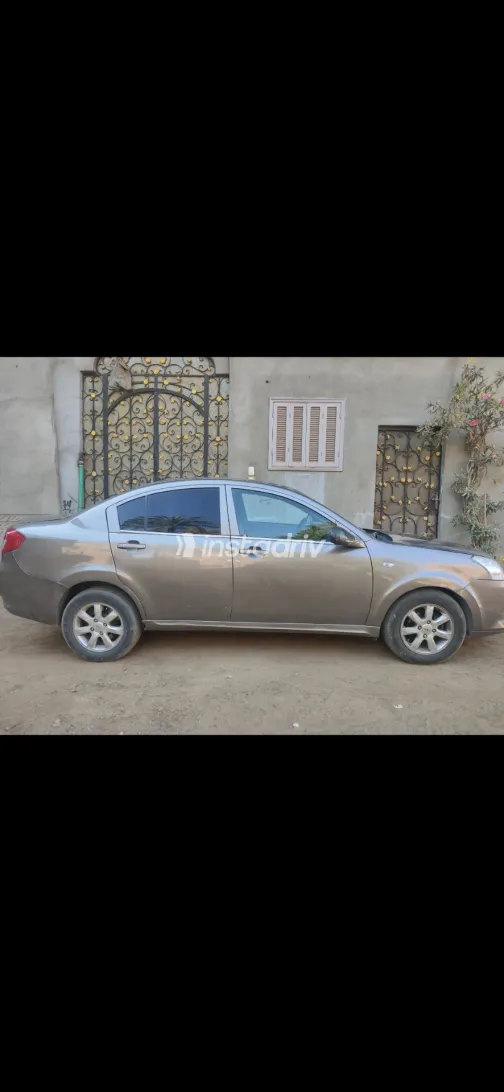 شيرى انفى 2017 أبيض مستعملة للبيع - 6