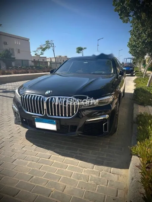 بي ام دبليو 740 2017 أسود مستعملة للبيع - 2