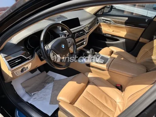 بي ام دبليو 740 2017 أسود مستعملة للبيع - 5