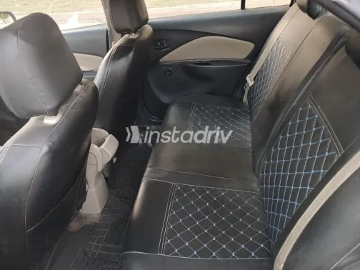 تويوتا ياريس 2008 أبيض مستعملة للبيع - 7