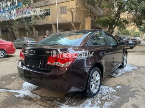 شيفروليه كروز 2015 أحمر غامق مستعملة للبيع - 4