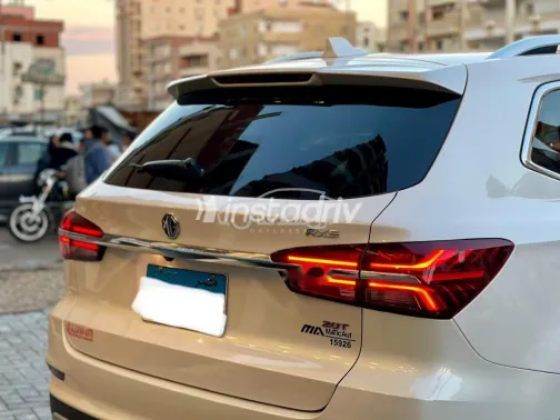 MG Rx5 2021 White Used for Sale - 2