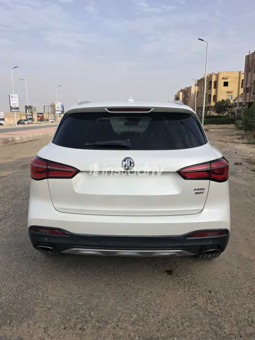 ام جى اتش اس 2022 أبيض مستعملة للبيع - 9