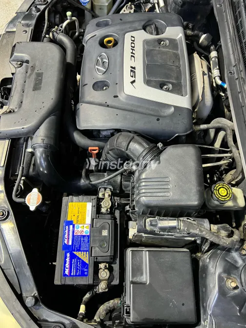 هيونداي إلنترا 2007 أبيض مستعملة للبيع - 7