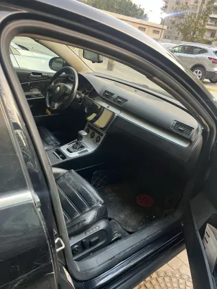 فولكس فاغن باسات 2009 أبيض مستعملة للبيع