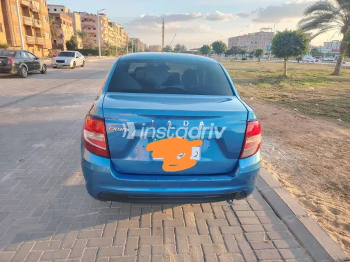 لادا جرانتا 2021 أبيض مستعملة للبيع - 6