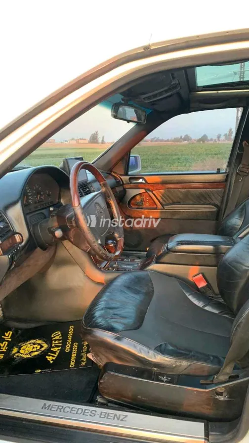 مرسيدس S 320 1993 أبيض مستعملة للبيع - 10