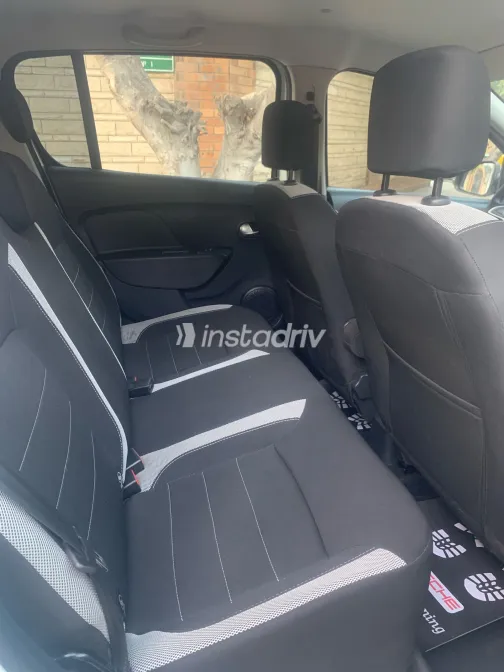 رينو سانديرو  ( ستيب  واى ) 2023 أبيض مستعملة للبيع - 5