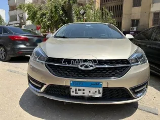 شيرى اريزو 5 2019 ذهبي مستعملة للبيع