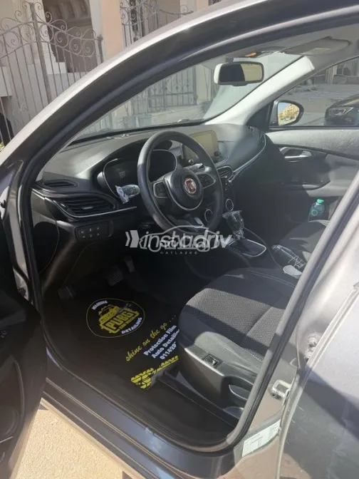 فيات تيبو 2022 رمادي غامق مستعملة للبيع - 9