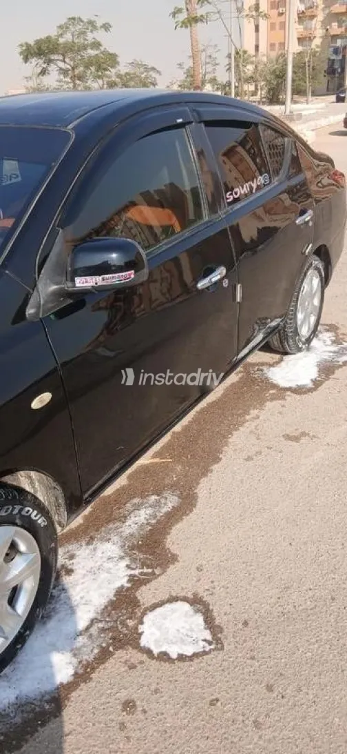 Nissan Sunny 2014 Black Used for Sale - 2