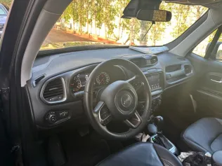 جيب رينيجيد 2021 أبيض مستعملة للبيع