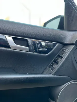 Mercedes C 200 2013 White Used for Sale