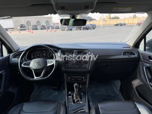 فولكس فاغن تيجون 2022 رمادي مستعملة للبيع - 1