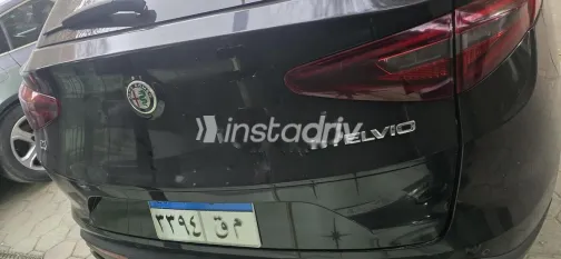 الفاروميو ستلفيو 2021 أبيض مستعملة للبيع - 7