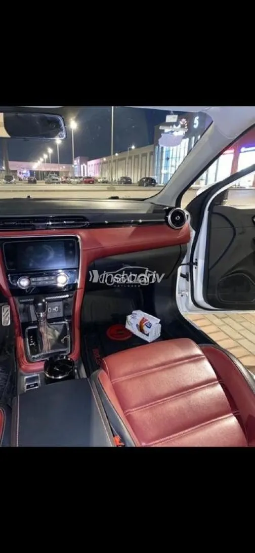 ام جى 6 2022 أبيض مستعملة للبيع - 5