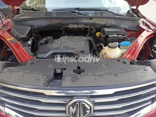 ام جى ار اكس 5 2019 أحمر غامق مستعملة للبيع - 5