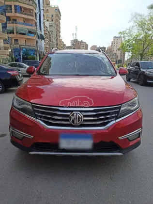 ام جى ار اكس 5 2019 أحمر غامق مستعملة للبيع