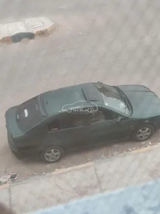 سكودا اوكتافيا A4 2000 أخضر غامق مستعملة للبيع