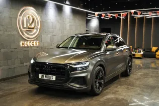 اودي Q8 2021 أبيض مستعملة للبيع