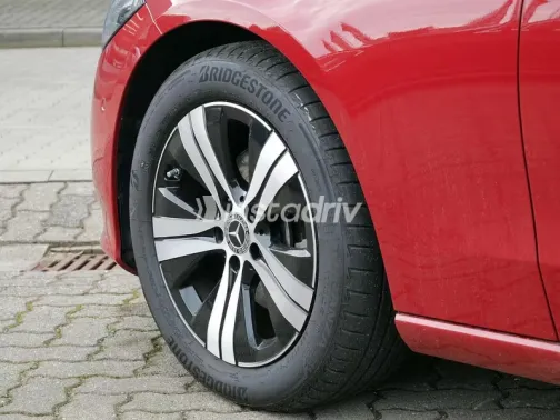 مرسيدس C 180 2024 أبيض مستعملة للبيع - 7