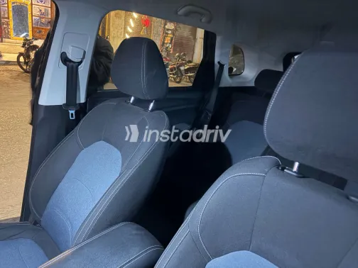 شيفروليه كابتيفا 2021 أبيض مستعملة للبيع - 6