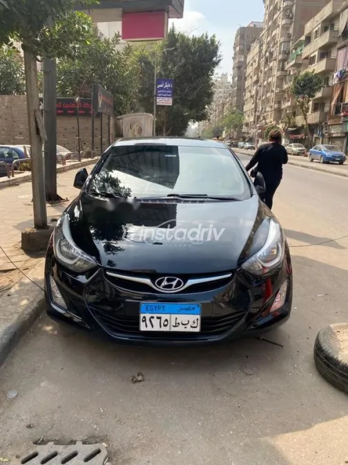 هيونداي إلنترا ام دى 2015 أسود مستعملة للبيع - 1