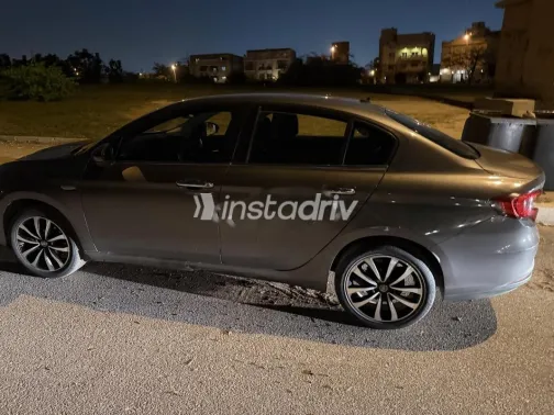 فيات تيبو 2019 أبيض مستعملة للبيع - 6