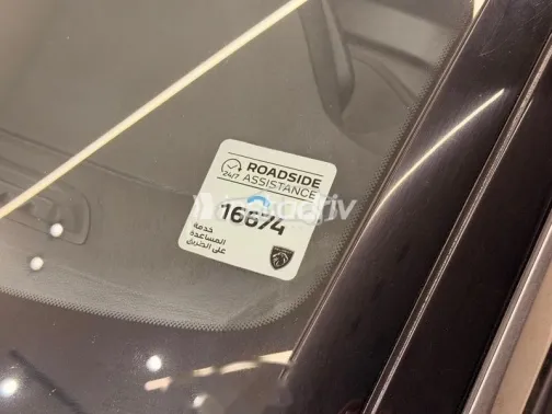 بيجو 3008 2023 فضي مستعملة للبيع - 6