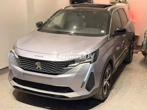 بيجو 3008 2023 فضي مستعملة للبيع - 9
