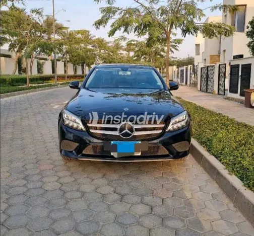 Mercedes C 180 2019 White Used for Sale - 4