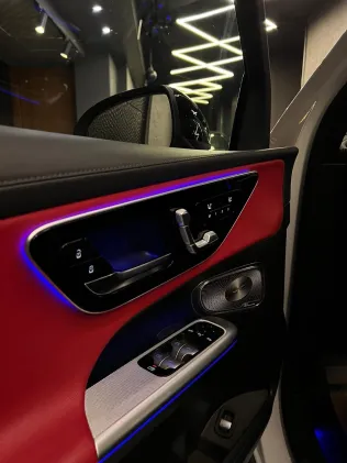 مرسيدس GLC 300 2026 أبيض مستعملة للبيع