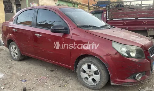 شيفروليه افيو 2016 أحمر غامق مستعملة للبيع - 4