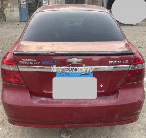 شيفروليه افيو 2016 أحمر غامق مستعملة للبيع - 5