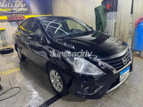 نيسان صنى 2023 أسود مستعملة للبيع - 3