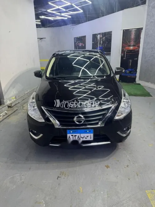 نيسان صنى 2023 أسود مستعملة للبيع - 4