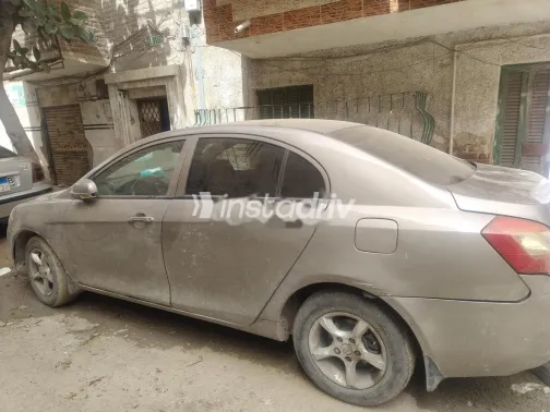 Geely Emgrand 2015 Brown Used for Sale - 1