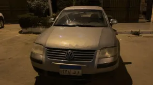 فولكس فاغن باسات 2005 فضي مستعملة للبيع