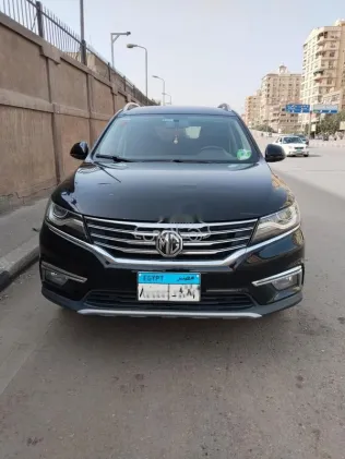 ام جى ار اكس 5 2022 أسود مستعملة للبيع