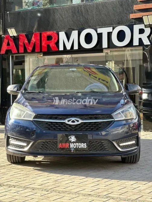 شيرى اريزو 5 2024 أبيض مستعملة للبيع - 8