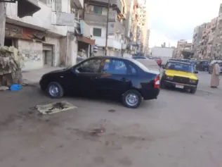 لادا كالينا 2006 أبيض مستعملة للبيع