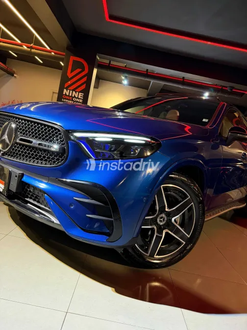 مرسيدس GLC 300 2024 أبيض مستعملة للبيع - 6