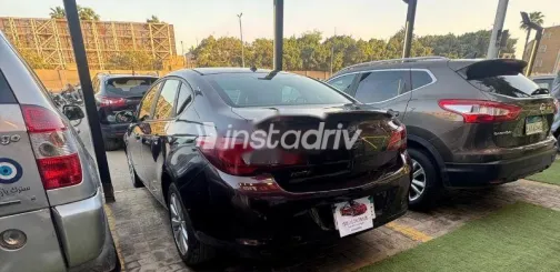 اوبل أسترا 2013 أسود مستعملة للبيع - 9