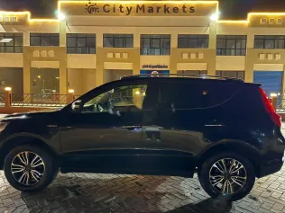 جيلي امجراند X7 2019 أسود مستعملة للبيع