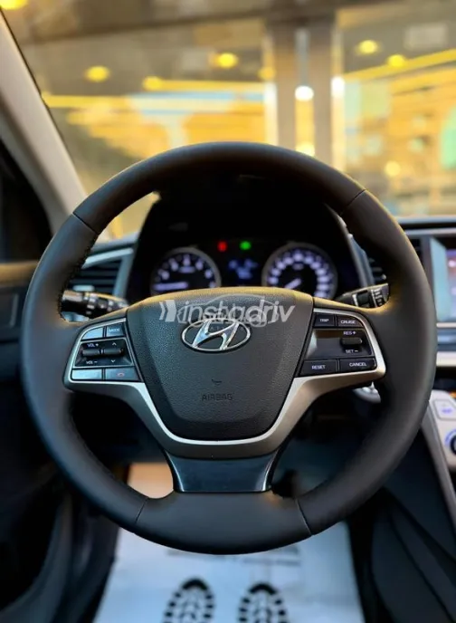 Hyundai Elantra 2019 Black Used for Sale - 10