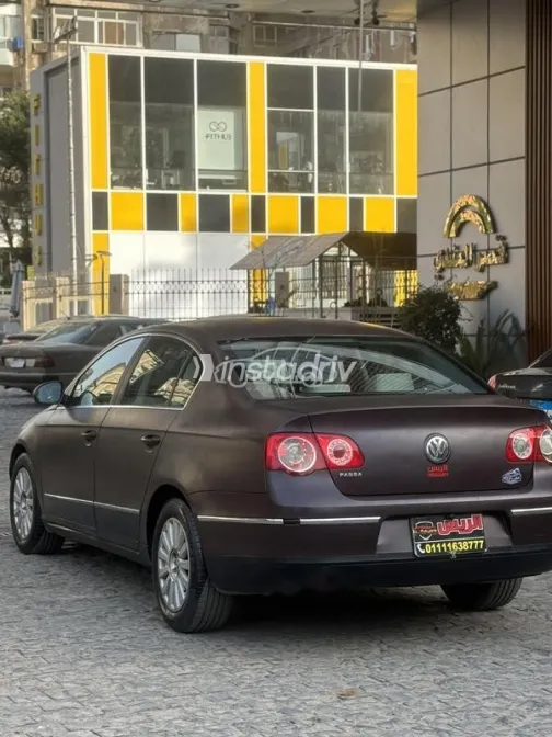 فولكس فاغن باسات 2011 أسود مستعملة للبيع - 3