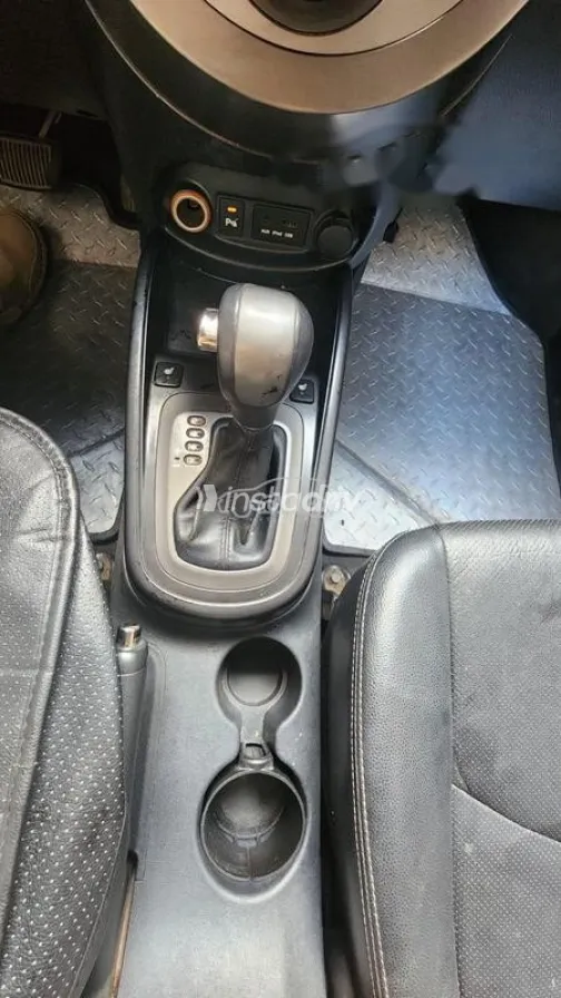 كيا سول 2011 أبيض مستعملة للبيع - 5