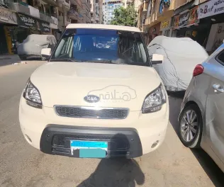 كيا سول 2011 أبيض مستعملة للبيع