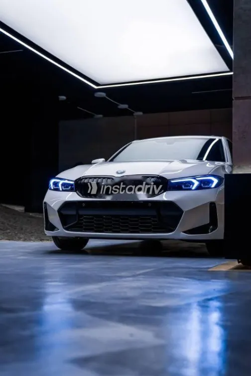 بي ام دبليو 320 2024 أبيض مستعملة للبيع - 3