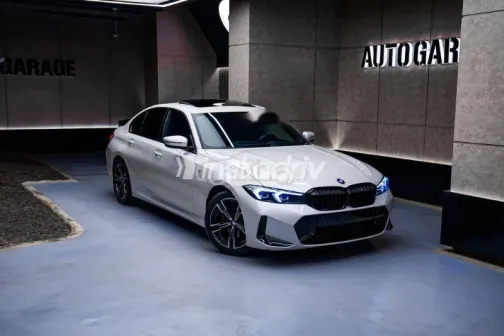 بي ام دبليو 320 2024 أبيض مستعملة للبيع - 9